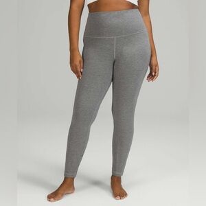 Lululemon Wunder Lounge Super-High-Rise Tight 28"
Heathered Core Medium Grey 14